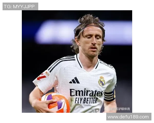 伯纳乌足球明星的传奇故事与辉煌成就揭秘 伯纳乌足球明星的传奇故事与辉煌成就揭秘