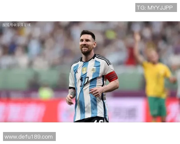 足球明星滑行精彩瞬间视频素材尽在这里尽情欣赏与分享